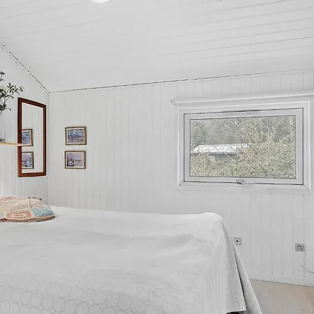 2 Bedroom Stunning In * Havndal